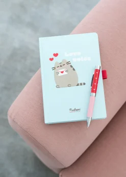 Pusheen Cadernos E Blocos > Caderno A5 Com Caneta - Purrfect