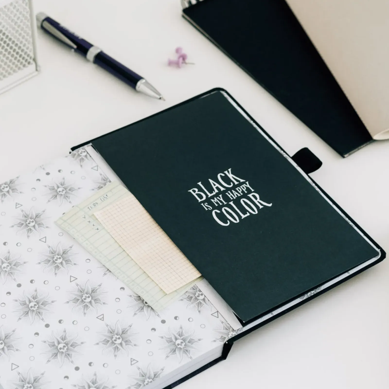 Online Wednesday Caderno A5 Com Caneta -